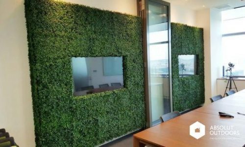 Artificial-green-wall-surrounding-TV