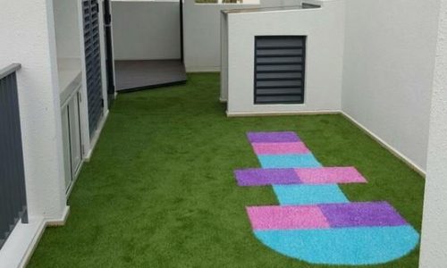 Hopscotch-on-roof-terrace_small-2