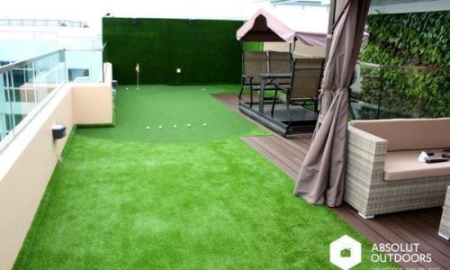 Putting-green-at-rof-terrace-1-1