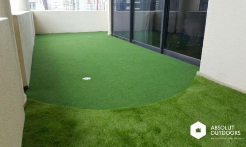 Roof-top-terrace-putting-green